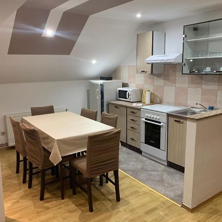 סלוניי Apartman Patrik מראה חיצוני תמונה