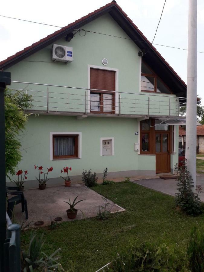 סלוניי Apartman Patrik מראה חיצוני תמונה